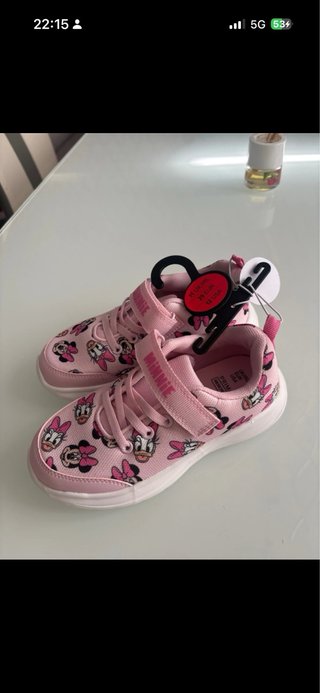 Zapatillas niña Minnie Mouse Primark Talla 29