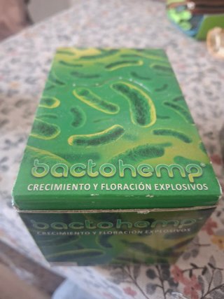 Bactohemp Fertilizante Crecimiento y Floración