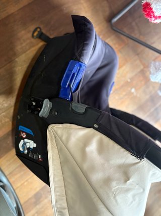 Maxi-Cosi bebé con capota y asa