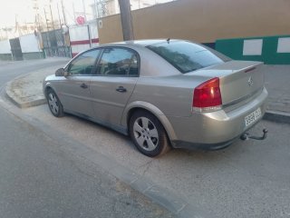 Opel Vectra 2004