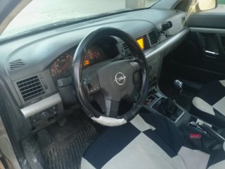 Opel Vectra 2004