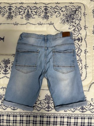 Pantalones cortos vaqueros claros
