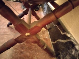 Barril de Madera con Soporte