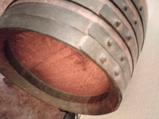 Barril de Madera con Soporte
