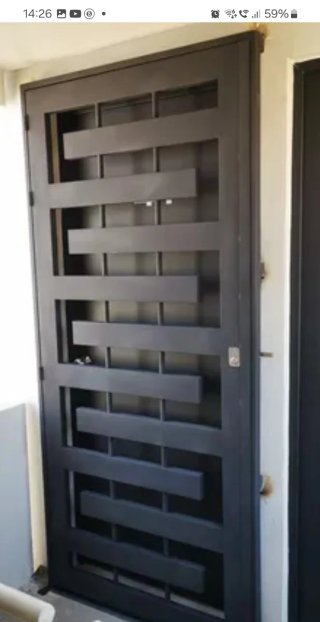 PUERTAS