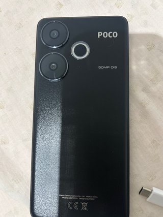 POCO F6 256GB 8GB RAM viene con caja y cargador