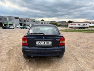 Opel Astra 2002