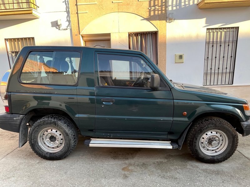 Mitsubishi Montero 1996 - foto 1