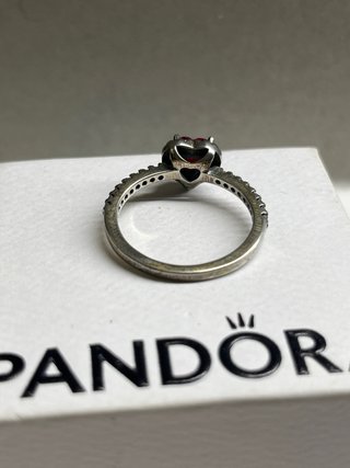Anillo Pandora Corazón Rojo Talla 54