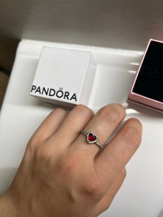 Anillo Pandora Corazón Rojo Talla 54