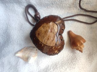 Collana Cuore Cocco Naturale Scrigno