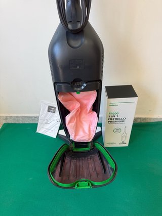 Folletto VK220s tutta originale vorwerk garanzia
