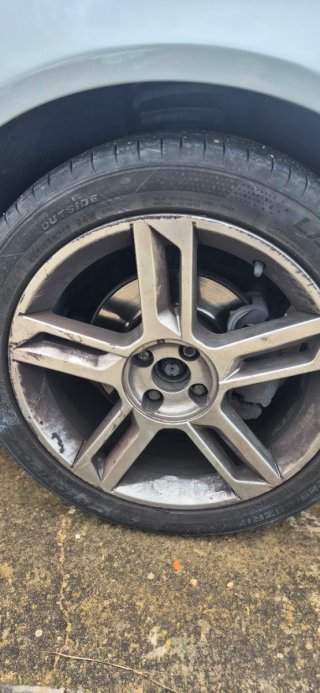 Llanta Fiat Stilo con Neumático