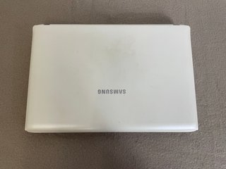 Portátil Samsung Netbook N120