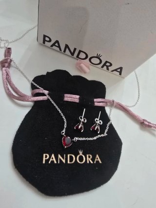 Conjunto Pandora Corazón Rojo Plata
