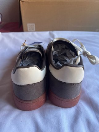 Zapatillas Adidas Spezial Marrones Beige talla 38