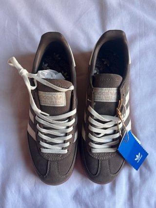 Zapatillas Adidas Spezial Marrones Beige talla 38