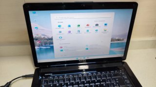Portátil Dell Inspiron 1545 con Windows 11