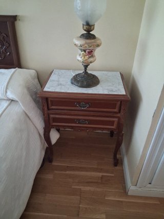 Dormitorio vintage madera y ratán