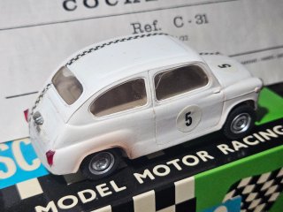 SEAT 600 Blanco  SCALEXTRIC C-31 1966
