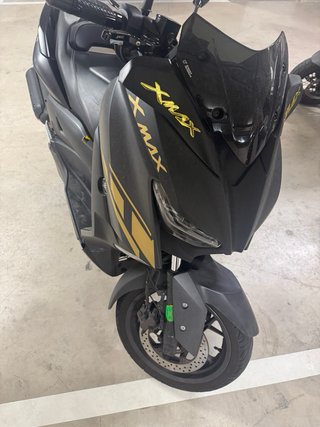 Moto Yamaha Xmax 125 año 2020. 27.300km