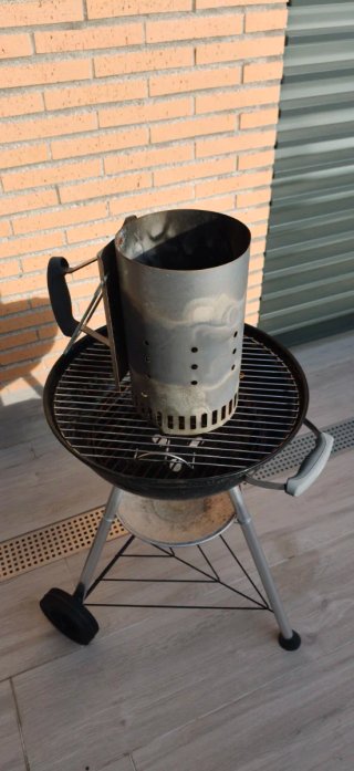 Barbacoa Weber Negra + Encendedora