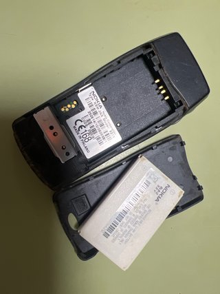 Cellulare Nokia 8210