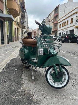 Vespa PX 200 E DN Negra