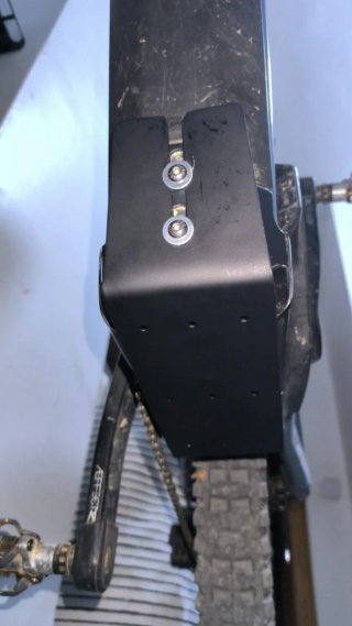 PROTECTOR EBIKE FOCUS AÑO 23/24 MOTOR BOSCH