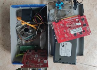 Lote componentes PC: Tarjeta Gráfica y Switch D-Li