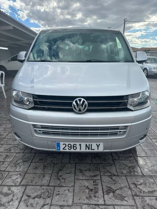 Volkswagen Caravelle 2012