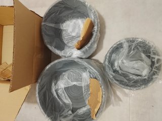 Maceta de cerámica gris