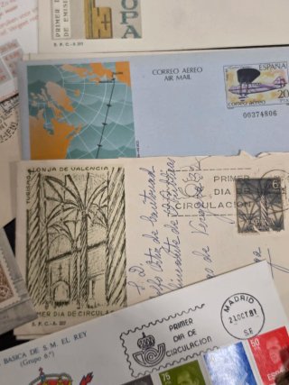 150 +-  sobres antiguos España.