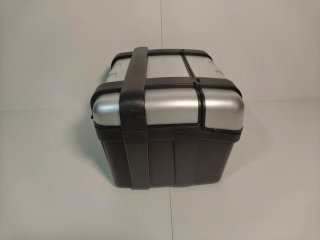 Baúl Givi Trekker 46 - maleta top case moto
