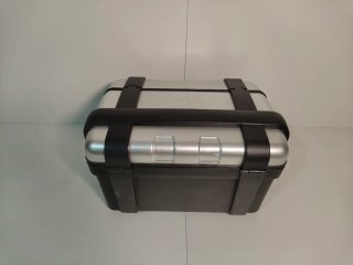 Baúl Givi Trekker 46 - maleta top case moto