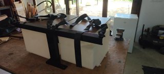 Soporte de cinturones de contramarcha para Camper.