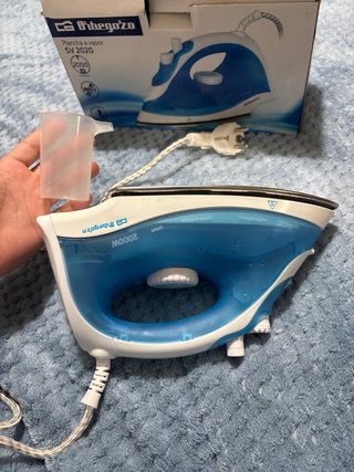 Plancha Orbegozo 2000 W (Solo 4 usos, con caja)