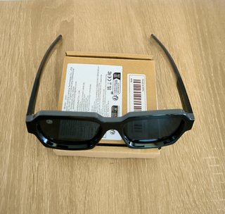 Gafas de sol  rectangulares retro negras
