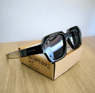 Gafas de sol  rectangulares retro negras
