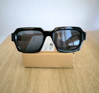 Gafas de sol  rectangulares retro negras