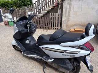SYM EVO 125cc Maxi Scooter Blanca