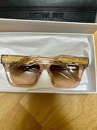 Gafas de sol Dior Signature S10F Shiny pink