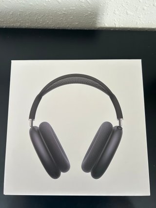AirPods Max 2025