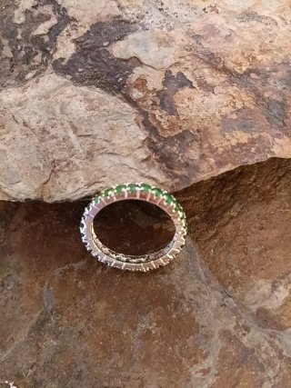 Anillo Alianza Piedras Verdes Plata