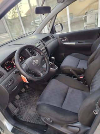 Toyota Corolla 2002