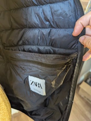 Chaqueta acolchada unisex negra