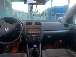 Volkswagen Golf 2005