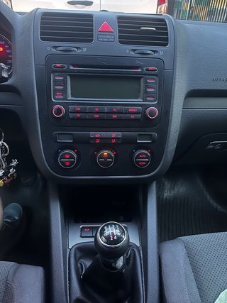 Volkswagen Golf 2005