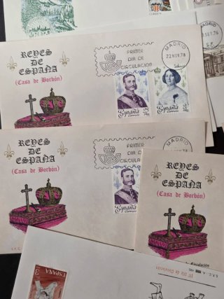 Lote sobres España +100