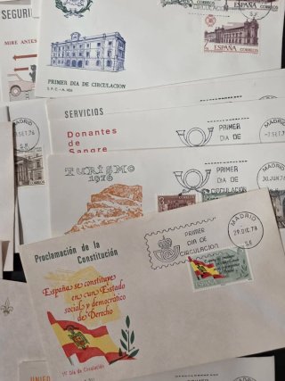 Lote sobres España +100